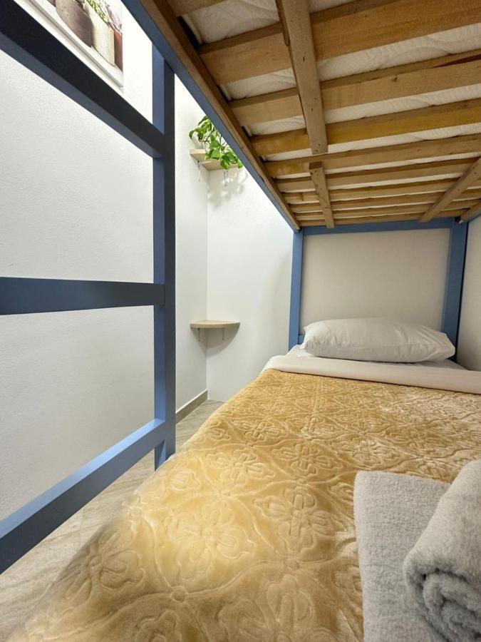 فلورا Trea Accomodations - Port Side المظهر الخارجي الصورة